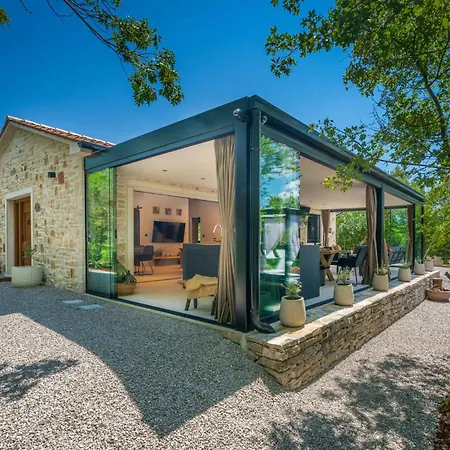 With Pool In Bale-istrien 52091 Ferienhaus